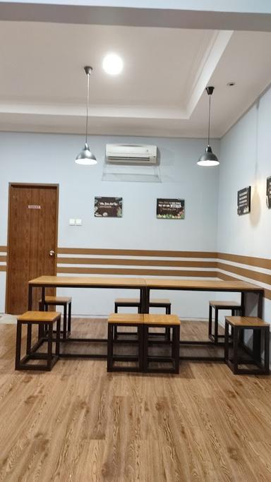 https://horego-prod-outlets-photos.s3.ap-southeast-3.amazonaws.com/horego.com/kelapa-dua/restaurant/hungrypedia-kies-serpong/review/thumbnail/af1qipolz4c-mjfvsikog1ld1tg7hujybbkw0arra6gy.jpg