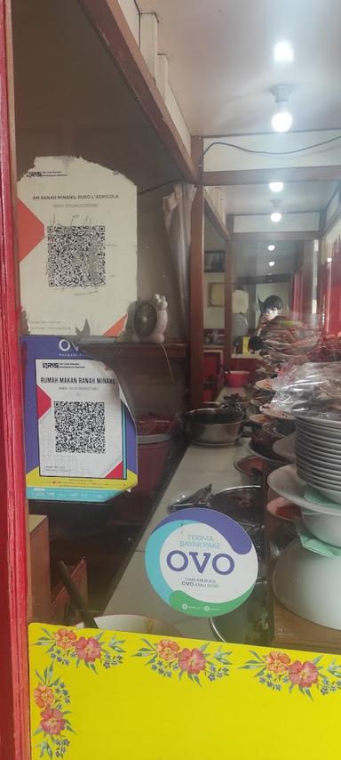 https://horego-prod-outlets-photos.s3.ap-southeast-3.amazonaws.com/horego.com/kelapa-dua/restaurant/rumah-makan-ranah-minang/other/thumbnail/AF1QipPSbnBzTF8Dyf7IgFHHkF0_qA8pqCZNKrpqBOOj.jpg