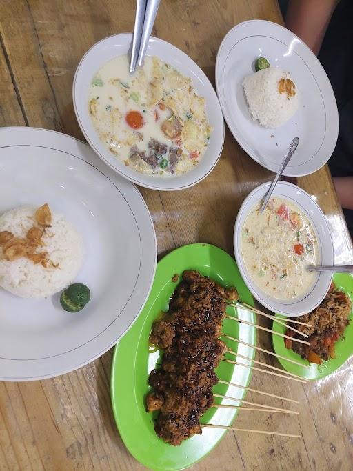 Soto & Sop Bang Rojak Khas Betawi review