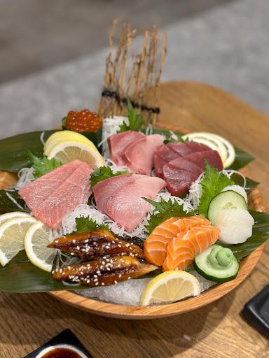 https://horego-prod-outlets-photos.s3.ap-southeast-3.amazonaws.com/horego.com/kelapa-gading/japanese-restaurant/gion-the-sushi-bar/review/thumbnail/af1qipmozl5k9gazy2cpyytb3i5vvm2eccbs4tthpchb.jpg