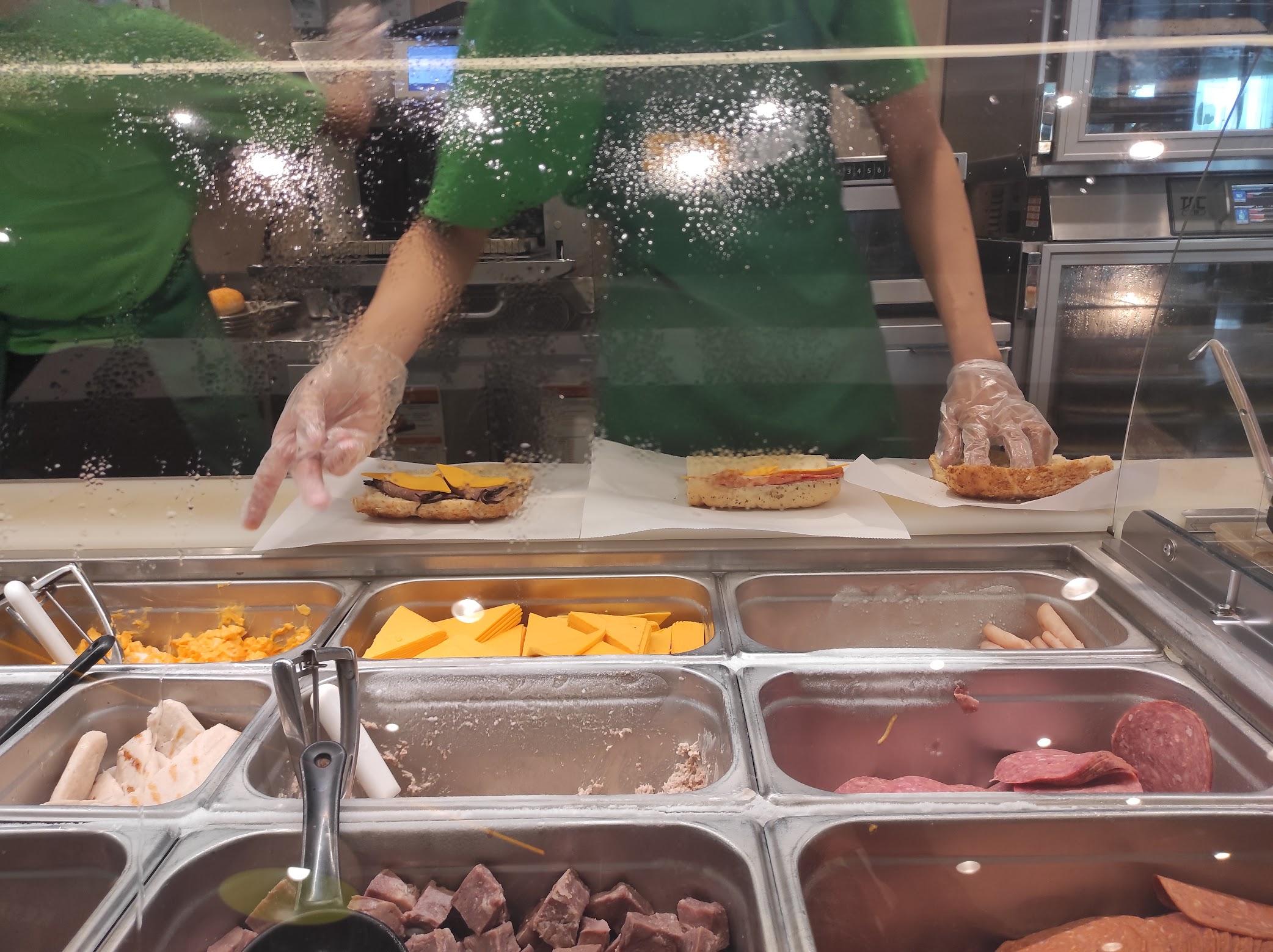 Subway - Lippo Mall Puri review