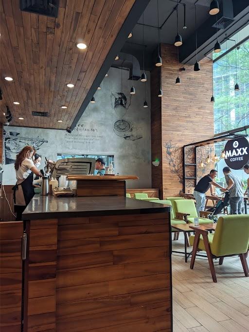 Maxx Coffee - Lippo Mall Puri review