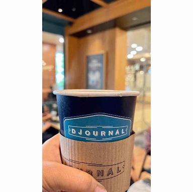 https://horego-prod-outlets-photos.s3.ap-southeast-3.amazonaws.com/horego.com/kembangan/coffee-shop/djournal-coffee-puri-indah-mall/review/thumbnail/horego-90989357.jpg