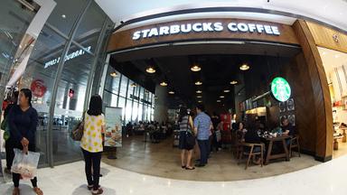 https://horego-prod-outlets-photos.s3.ap-southeast-3.amazonaws.com/horego.com/kembangan/coffee-shop/starbucks-coffee-2/review/thumbnail/af1qipokp1i8mc4kwajtoegvurpkkse5_s7gkk4haoy3.jpg