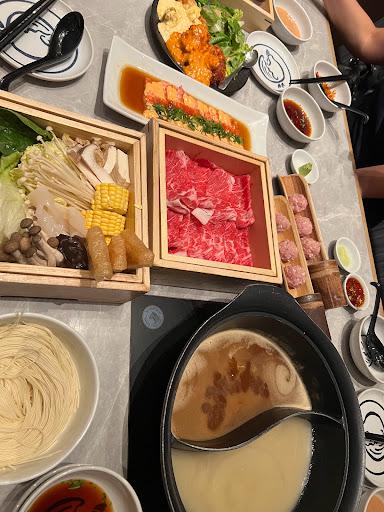 https://horego-prod-outlets-photos.s3.ap-southeast-3.amazonaws.com/horego.com/kembangan/japanese-restaurant/bijin-nabe-lippo-mall-puri/review/thumbnail/af1qipnp5gsdjtwpew3dibtbi3t9uj-pfbzpul0mbcbf.jpg