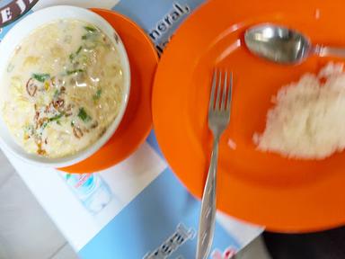 https://horego-prod-outlets-photos.s3.ap-southeast-3.amazonaws.com/horego.com/kembangan/restaurant/soto-betawi-babe-jamsari/review/thumbnail/af1qippvuxlmhneo3ea5hj5gfktzefy4tqmbxiskzlhy.jpg