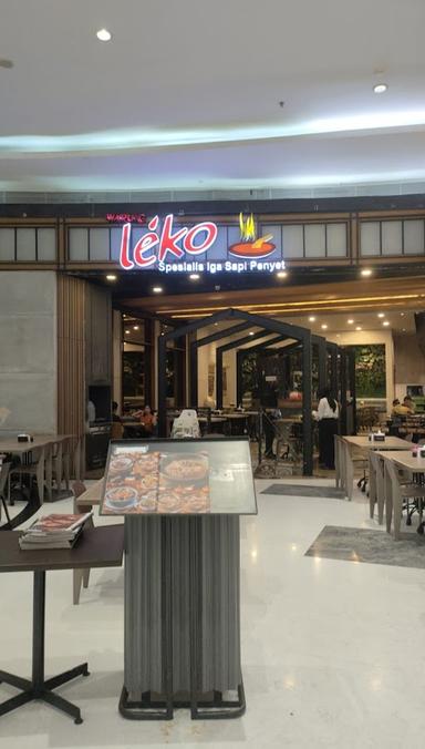 https://horego-prod-outlets-photos.s3.ap-southeast-3.amazonaws.com/horego.com/kembangan/restaurant/warung-leko-lippo-mall-puri/review/thumbnail/af1qipnw_r1kdljaroscgxlh6t8prjou4etvfjrvylwt.jpg