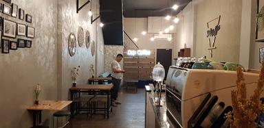 https://horego-prod-outlets-photos.s3.ap-southeast-3.amazonaws.com/horego.com/kemuning/coffee-shop/drip-coffee/review/thumbnail/af1qipngtnxi0ycdcnte8yam3e8pjlidp0ho0ypwdkfv.jpg