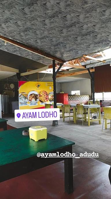 https://horego-prod-outlets-photos.s3.ap-southeast-3.amazonaws.com/horego.com/kepanjen/restaurant/ayam-lodho-adudu/review/thumbnail/af1qipp9rqjdc32n8nm6hrcsit3jthy6v4-xi85j-aa0.jpg