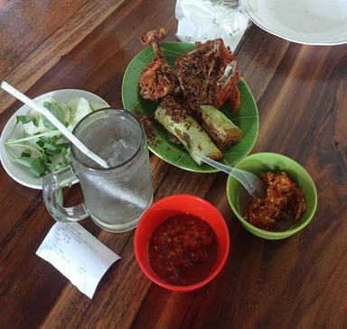 https://horego-prod-outlets-photos.s3.ap-southeast-3.amazonaws.com/horego.com/kepanjen/restaurant/warung-pak-untung-3/review/thumbnail/af1qipmwzz0p7eyusuwq0y42mxcplfatf88onyzxviff.jpg