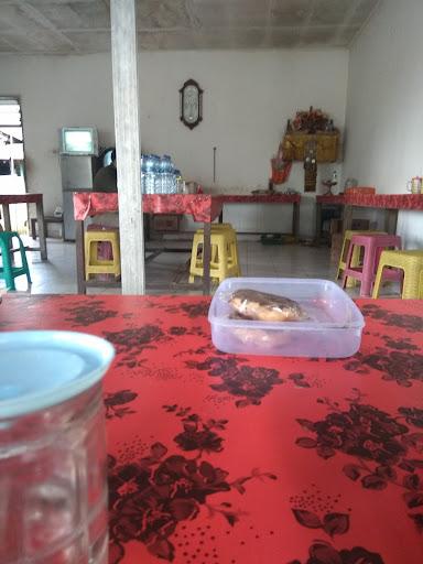 https://horego-prod-outlets-photos.s3.ap-southeast-3.amazonaws.com/horego.com/kerambitan/restaurant/nasi-angin-bu-ardi/review/thumbnail/af1qipod41jwk1oen98ecq3xgzxpctfcgljsmd25x6lm.jpg