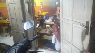 https://horego-prod-outlets-photos.s3.ap-southeast-3.amazonaws.com/horego.com/klaten-selatan/restaurant/bakso-mie-ayam-mantep/review/thumbnail/af1qipmandaeq5w107fdtqoaowytnn7qjvtzzn-7j-2r.jpg