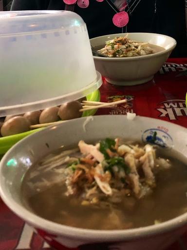 https://horego-prod-outlets-photos.s3.ap-southeast-3.amazonaws.com/horego.com/klaten-tengah/restaurant/soto-kwali-pak-suryo/review/thumbnail/af1qipnqzkyo_elj-2i5go0__rjmrwiytikxnfl-pgmn.jpg