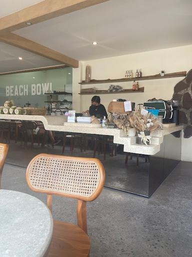 https://horego-prod-outlets-photos.s3.ap-southeast-3.amazonaws.com/horego.com/kuta/cafe/beach-bowl-bali-seminyak/review/thumbnail/af1qippcdfbaov36xwl5ioh9-qgo_zlvpf9ocpeewtev.jpg