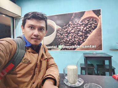 https://horego-prod-outlets-photos.s3.ap-southeast-3.amazonaws.com/horego.com/lawang/cafe/kedai-terkenal-stmj-coffee/review/thumbnail/af1qipolnfvdhynxjyb3jphfg0q6epsuukm_udc-kor9.jpg