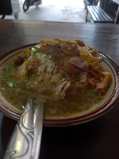 https://horego-prod-outlets-photos.s3.ap-southeast-3.amazonaws.com/horego.com/lawang/restaurant/soto-ayam-kampung-cak-mat/review/thumbnail/af1qipou5klwbt9rbelyvjmwgn26ookxo_qqgdkrv8ri.jpg