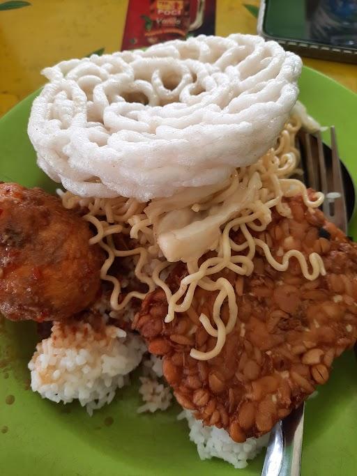 Warung Blitar Pak Broto review