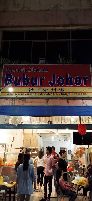 https://horego-prod-outlets-photos.s3.ap-southeast-3.amazonaws.com/horego.com/lubuk-baja/restaurant/rm-bubur-johor/review/thumbnail/af1qipmi-fq4vjyl2xzofysfmsn8w90_qnd7t5ujsdjf.jpg