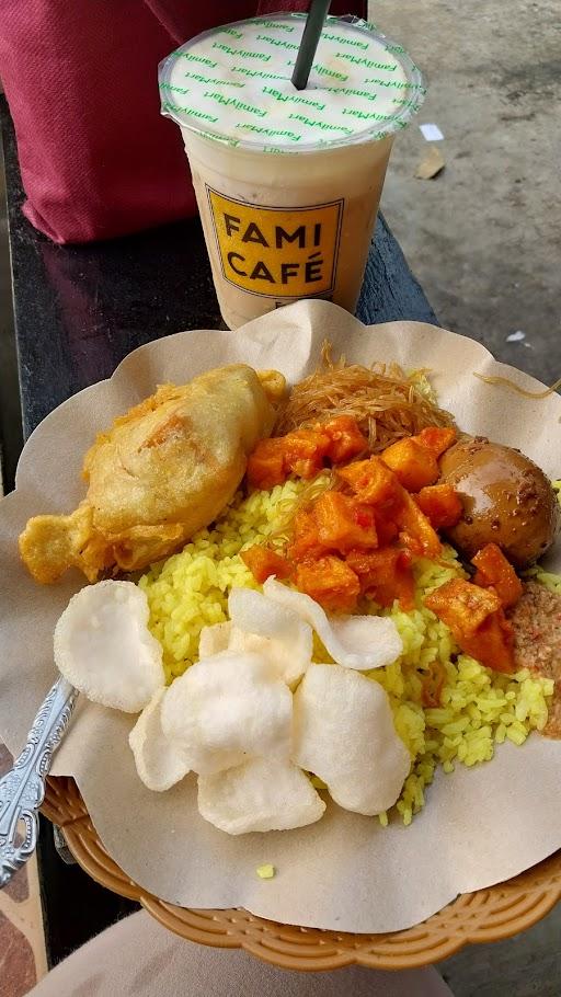 Raihan Nasi Uduk Stall review