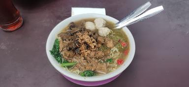 https://horego-prod-outlets-photos.s3.ap-southeast-3.amazonaws.com/horego.com/medan-baru/restaurant/mie-ayam-jamur-amigos-h-mardi/review/thumbnail/af1qippxr-r4l1xc5rfvoi_2h8is_ebww38ceobhoban.jpg