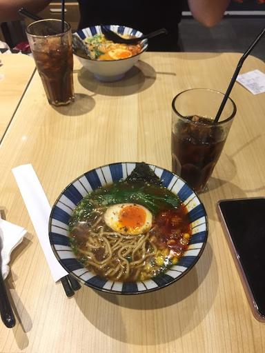 https://horego-prod-outlets-photos.s3.ap-southeast-3.amazonaws.com/horego.com/medan-petisah/japanese-restaurant/jigo-ramen-plaza-medan-fair/review/thumbnail/af1qippq5-yd6rfdoedkgprlzwiuoe405ej7gdahbsot.jpg