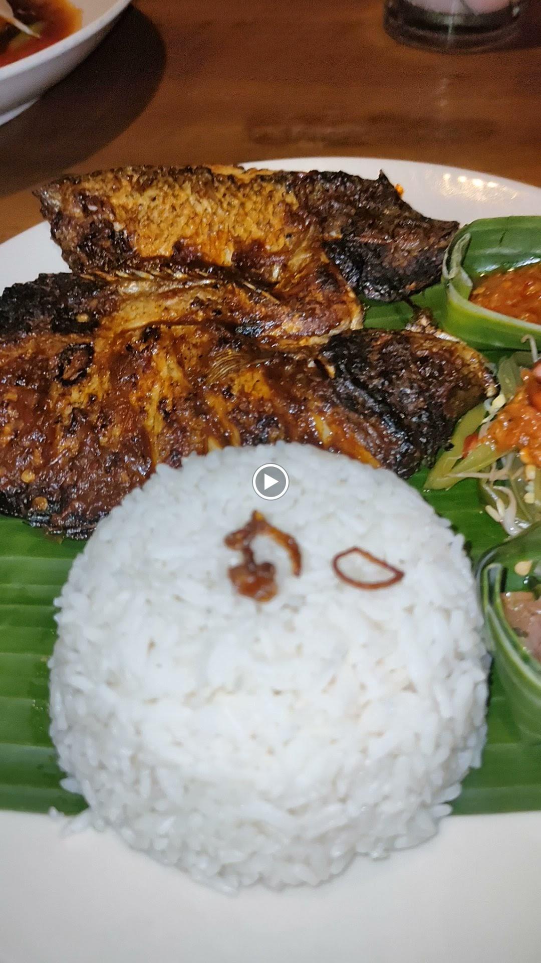 Warung Sari Nadi Seafood review