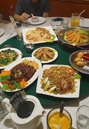 https://horego-prod-outlets-photos.s3.ap-southeast-3.amazonaws.com/horego.com/menteng/chinese-restaurant/paramount/review/thumbnail/af1qipoxxv49hfdn-dlymrkr0ly5qpgbwqcqcfd4mqgy.jpg