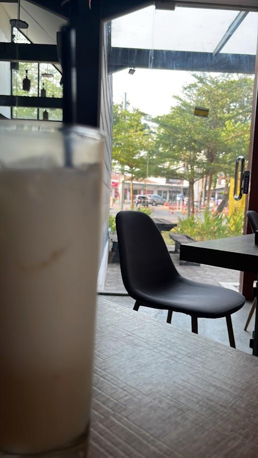 Loko Cafe Semarang Tawang review