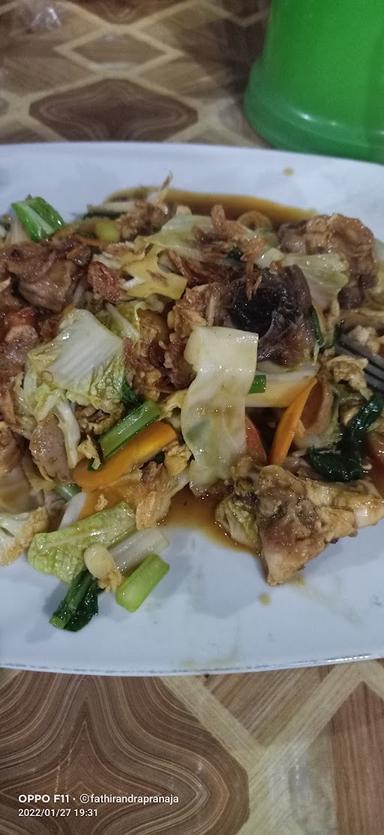 https://horego-prod-outlets-photos.s3.ap-southeast-3.amazonaws.com/horego.com/mijen/restaurant/bakmi-surabaya/review/thumbnail/af1qipncq7tfyqwvtnisc-i3ni_qx2d_5x5r4od3mj45.jpg