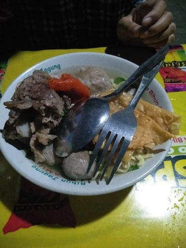 https://horego-prod-outlets-photos.s3.ap-southeast-3.amazonaws.com/horego.com/mijen/restaurant/mie-ayam-bakso-bang-jum/review/thumbnail/af1qipnlohvmcyur5zcgi9jfzu9d-np4jpawmhcn00og.jpg