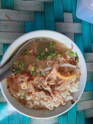 https://horego-prod-outlets-photos.s3.ap-southeast-3.amazonaws.com/horego.com/mijen/restaurant/soto-ayam-pak-banjar/review/thumbnail/af1qipot8hcswqvzecjiua3lbmuvmlqhneha4gcnk0xi.jpg