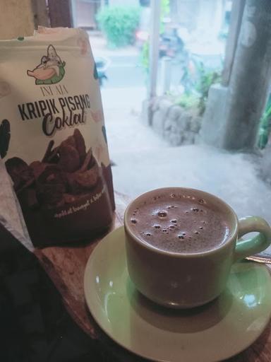 https://horego-prod-outlets-photos.s3.ap-southeast-3.amazonaws.com/horego.com/muntilan/coffee-shop/kedai-kopi-sehati-muntilan-kedai-kopi-borobudur/review/thumbnail/af1qipndoevyv98qm5skdmarxiyvdgzp_iux9qt5dl8h.jpg