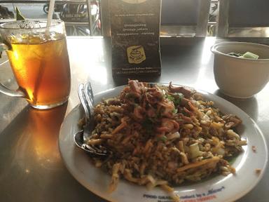 https://horego-prod-outlets-photos.s3.ap-southeast-3.amazonaws.com/horego.com/ngajung-(ngajum)/restaurant/mie-jogja-pak-karso/review/thumbnail/af1qipnqbqr2ngkkow8fxaajgspnuw2aviqfcfu3ysd1.jpg