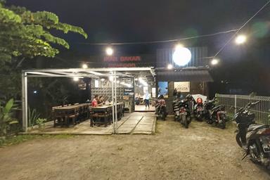 https://horego-prod-outlets-photos.s3.ap-southeast-3.amazonaws.com/horego.com/ngemplak/restaurant/laksita-ikan-bakar-dan-seafood/review/thumbnail/af1qipo-irhdlbarxqdq3_uso37gr7ucdeck7nx7t4xj.jpg