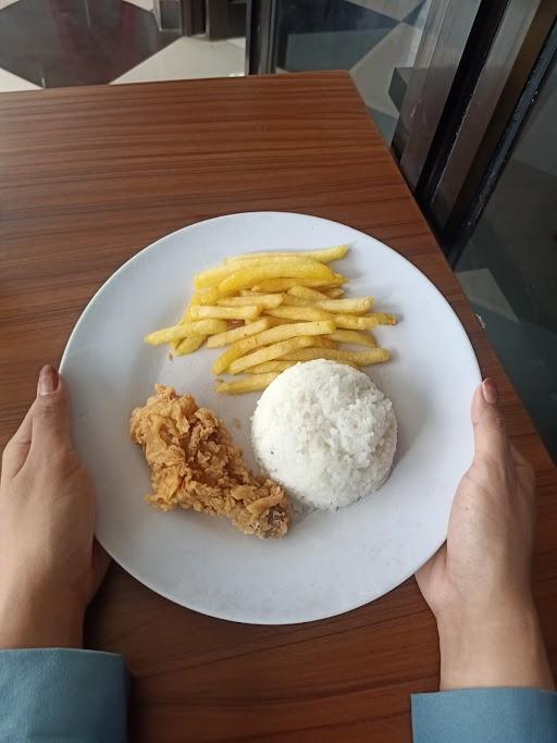 Chicken Day Macanan review