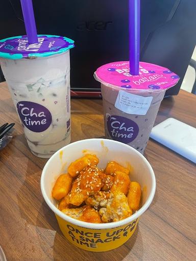 https://horego-prod-outlets-photos.s3.ap-southeast-3.amazonaws.com/horego.com/padang-selatan/restaurant/chatime-ruko-proklamasi-padang/review/thumbnail/AF1QipO9Ojz4tgkbrJrpOPFPwn4R7_hKvJ8ZTShElpRO.jpg