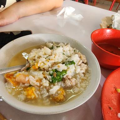 https://horego-prod-outlets-photos.s3.ap-southeast-3.amazonaws.com/horego.com/pagedangan/chinese-restaurant/hakka-kopitiam-singkawang-gading-serpong/review/thumbnail/af1qipoveukpctuyhq0tli4df27gvovmlfs4zkvr1oej.jpg