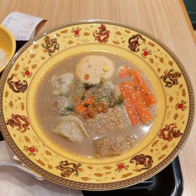 https://horego-prod-outlets-photos.s3.ap-southeast-3.amazonaws.com/horego.com/pagedangan/restaurant/dragon-hot-pot-gading-serpong/review/thumbnail/af1qipo2kmioeiwqkoreffqidddp5ia_uajkpwmfooq-.jpg