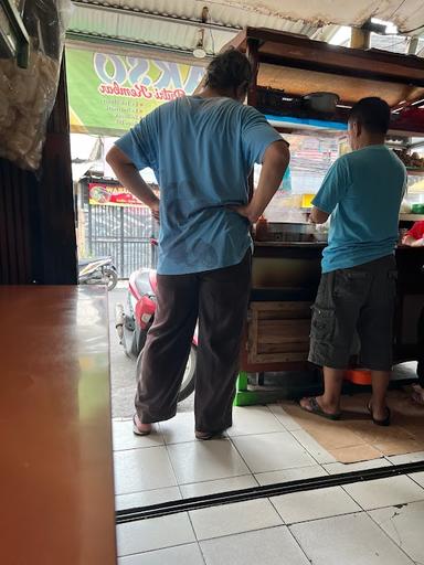 https://horego-prod-outlets-photos.s3.ap-southeast-3.amazonaws.com/horego.com/palmerah/restaurant/bakso-putri-kembar/review/thumbnail/af1qipnasehcffe66pjonve8dhss3zgcclr6vyntwfvv.jpg