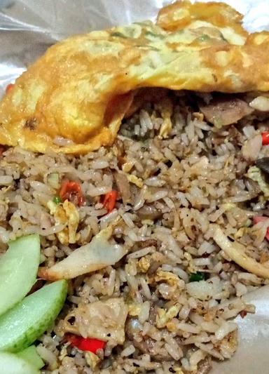 https://horego-prod-outlets-photos.s3.ap-southeast-3.amazonaws.com/horego.com/palmerah/restaurant/nasi-goreng-legend-binus-syahdan/review/thumbnail/af1qipowkkow6j5fk60mx3jhowbq6g6oxsjktwqxkq25.jpg