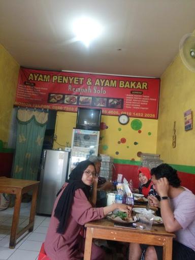 https://horego-prod-outlets-photos.s3.ap-southeast-3.amazonaws.com/horego.com/pamulang/restaurant/ayam-penyet-rempah-solo-2/review/thumbnail/af1qipngzvarsioir1bha_zbb0u5w0cc4yjlco0kfw6r.jpg