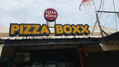 https://horego-prod-outlets-photos.s3.ap-southeast-3.amazonaws.com/horego.com/pamulang/restaurant/pizza-boxx-pamulang/review/thumbnail/af1qipp553r-fs5xl8yfpqwzux3n-rpzqptpkq614boi.jpg