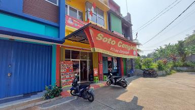 https://horego-prod-outlets-photos.s3.ap-southeast-3.amazonaws.com/horego.com/pamulang/restaurant/soto-cengklik/ambience/thumbnail/AF1QipPhhOsGp1FHEmcqh05LiGHdCUpUxSZjeqSV_lG3.jpg