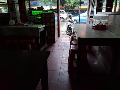 https://horego-prod-outlets-photos.s3.ap-southeast-3.amazonaws.com/horego.com/penjaringan/restaurant/rm-selera-ayam-bakar/review/thumbnail/af1qipnrws68etd6oxopemtmz4kn_ru-z7ap5b-rbeoe.jpg