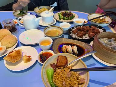 https://horego-prod-outlets-photos.s3.ap-southeast-3.amazonaws.com/horego.com/penjaringan/restaurant/super-yumcha/review/thumbnail/af1qipomfyyqruyers5c0gczbxxnjgvkihib6exycwrl.jpg