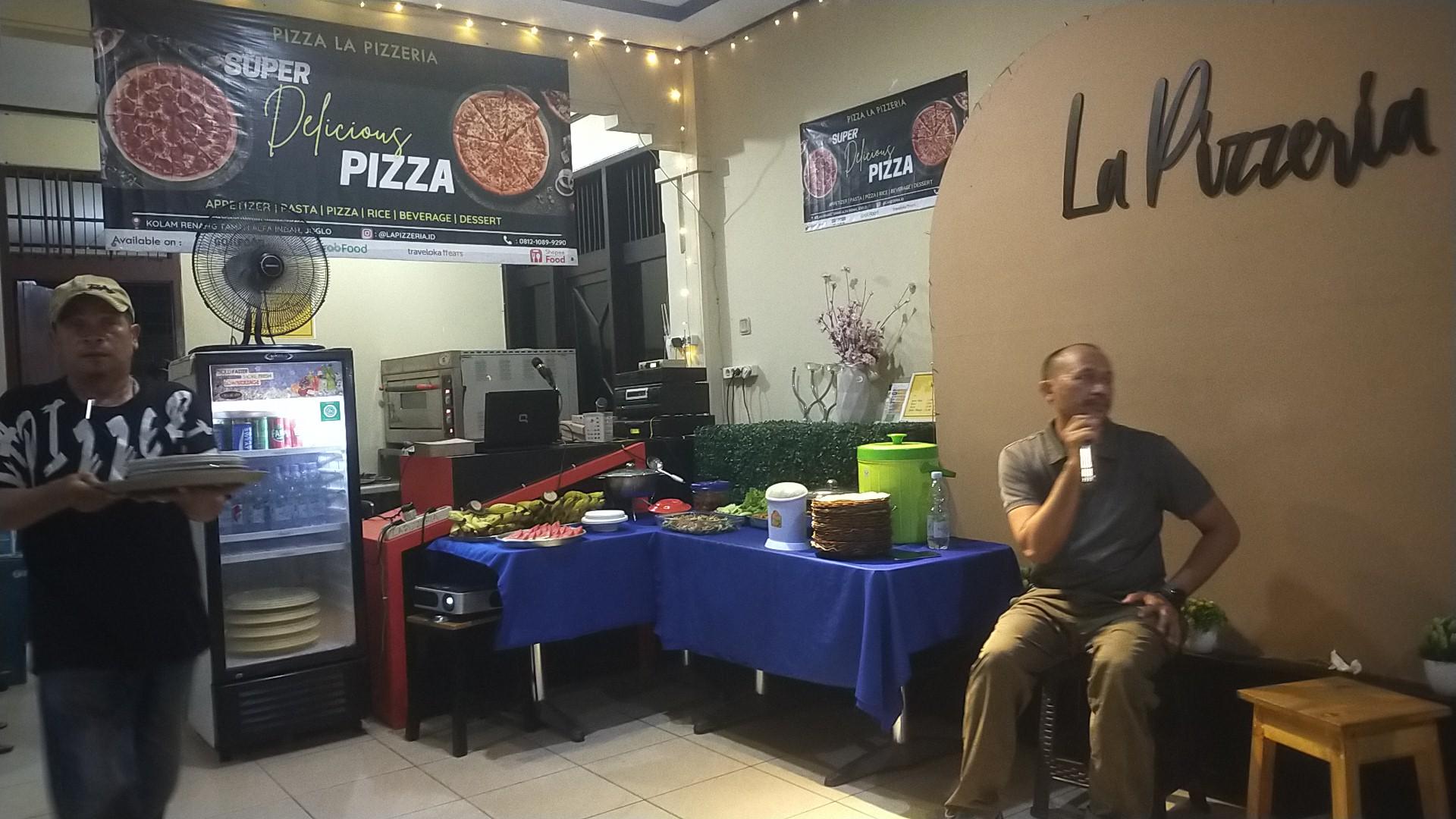 Pizza La Pizzeria review