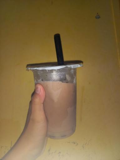 https://horego-prod-outlets-photos.s3.ap-southeast-3.amazonaws.com/horego.com/pinang/beverages/pop-ice-blend-es-teh-hanifa/review/thumbnail/AF1QipPGQrpWoh1WhAo63MIxe2q3QqMyMqNZQvfTgygh.jpg