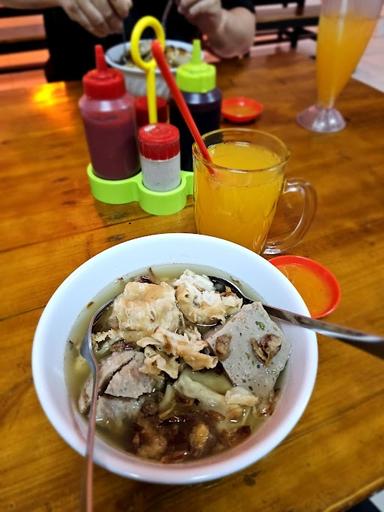 https://horego-prod-outlets-photos.s3.ap-southeast-3.amazonaws.com/horego.com/pinang/restaurant/bakso-kota-cak-man-graha-raya/review/thumbnail/af1qipnbuwvcrabiozkec0jp5xglrwvsppsatv1tntis.jpg