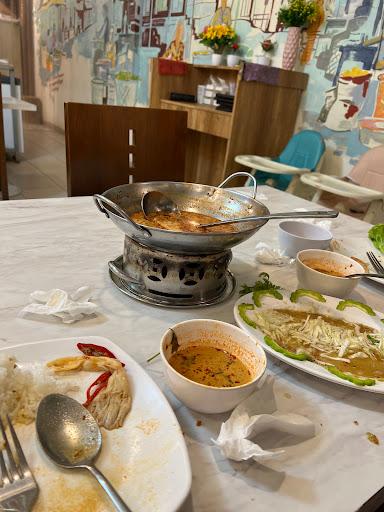 https://horego-prod-outlets-photos.s3.ap-southeast-3.amazonaws.com/horego.com/pinang/restaurant/bo-lan-thai-street-kitchen/review/thumbnail/af1qipnb4sjlc0wbcr8usbfssg_oduxfr3qwycaoe7nn.jpg