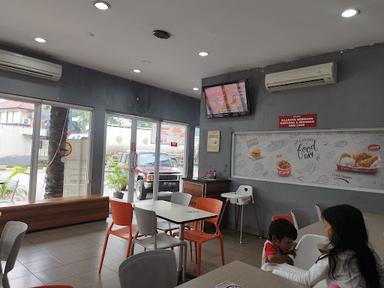 https://horego-prod-outlets-photos.s3.ap-southeast-3.amazonaws.com/horego.com/pinang/restaurant/cfc/review/thumbnail/af1qipmihmmbgbckekecb7uejnxc0j3gtgyt4sixvdnu.jpg